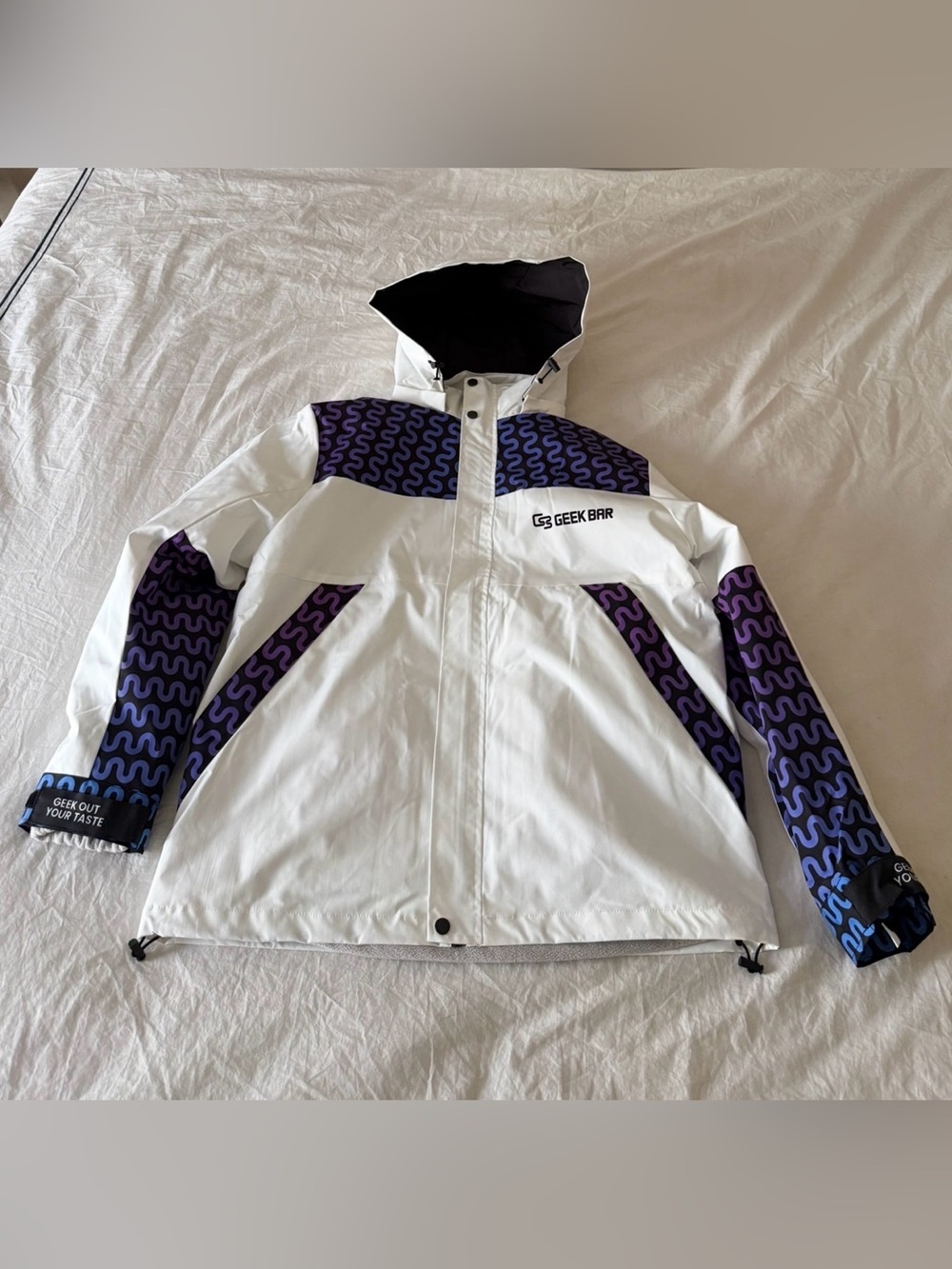 GeekBar Pulse“Official Employee Only”Jacket